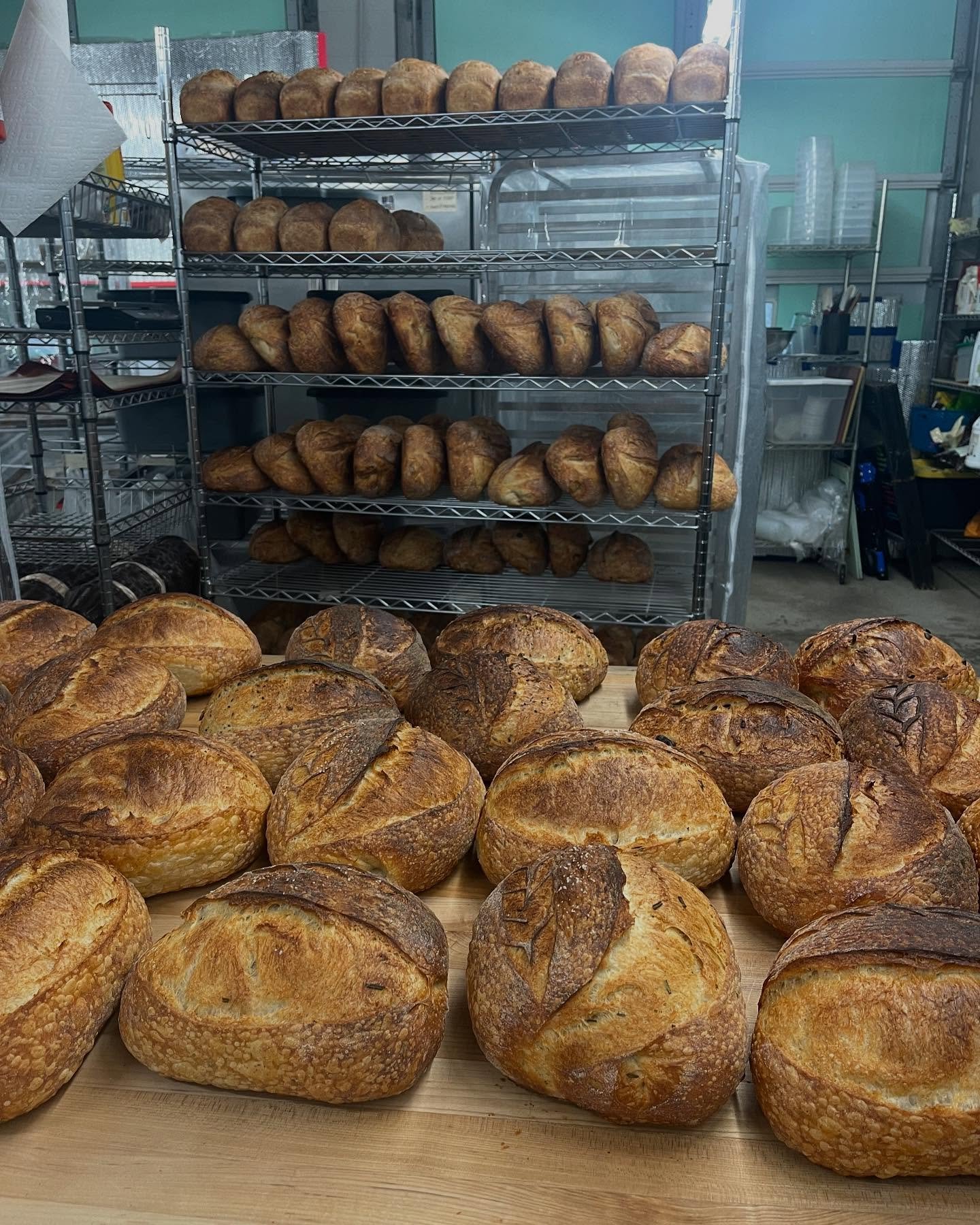 Very lovely bake this dreary morning! Deliveries have gone out to:
@steves_garden_market 
@chatham_marketplace 
@saxgenstore 
@eastdurhammarket 
@gardenvalleyfarmersmarket 
As well as crackers to @leftbankbutchery