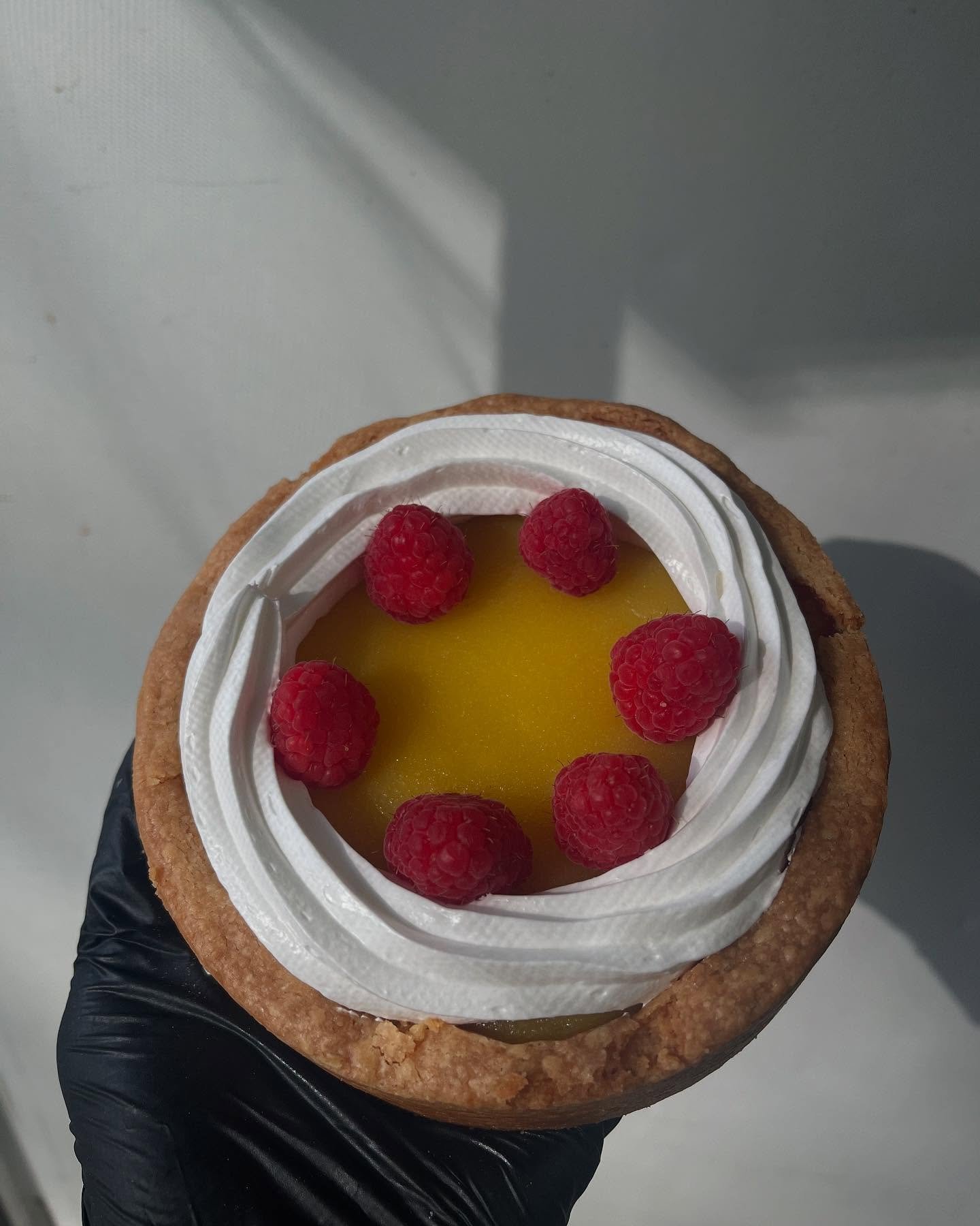 Lots and lots of bread for this Saturdays @chfarmersmarket from 8-noon! We will also have a few, not for preorder, goodies available at market:
Sourdough dinner rolls with a bit-o-butter and salt.
Shortbread crusted raspberry lemon tart.
1 or 2 othe